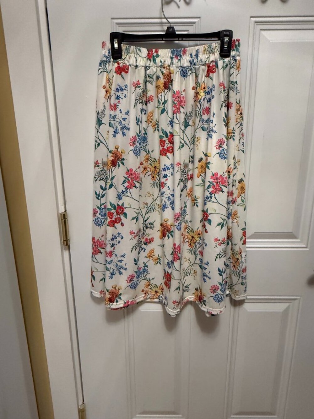 White floral midi skirt